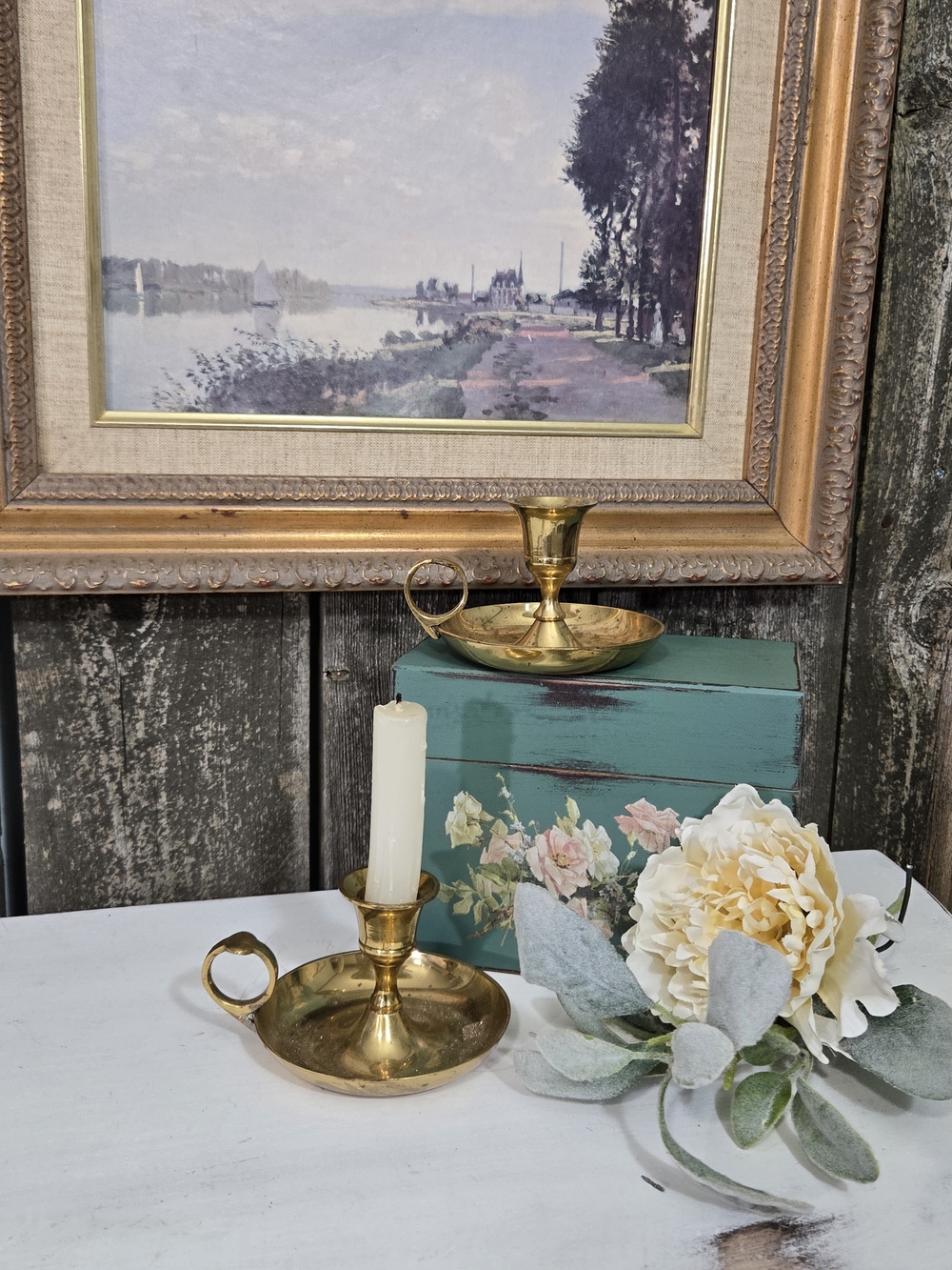Classic Brass Chamberstick Candle Holders in Gold - Set of 2